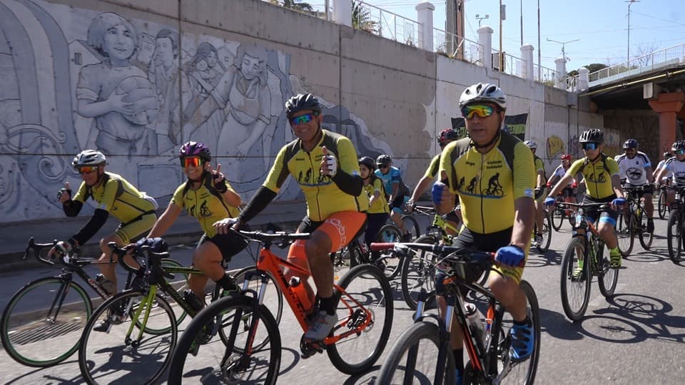 Símbolo de paz y ciclismo
